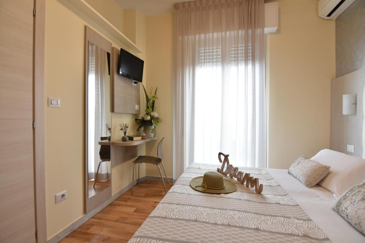 Hotel Jumbo Rimini Eksteriør billede