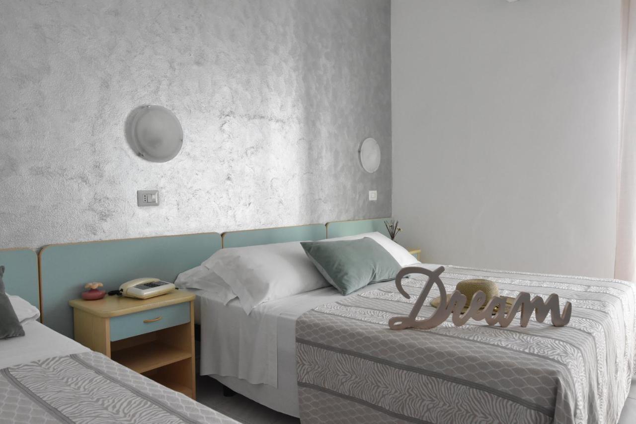 Hotel Jumbo Rimini Eksteriør billede
