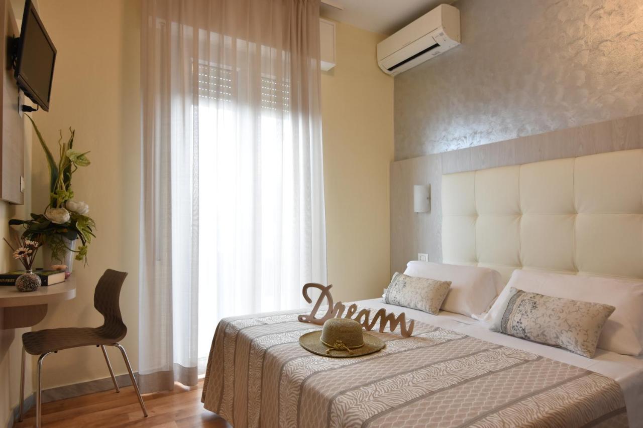 Hotel Jumbo Rimini Eksteriør billede