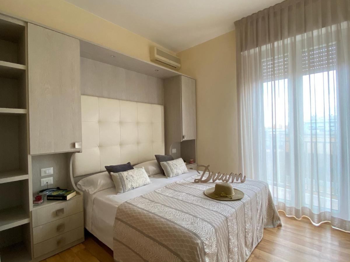 Hotel Jumbo Rimini Eksteriør billede