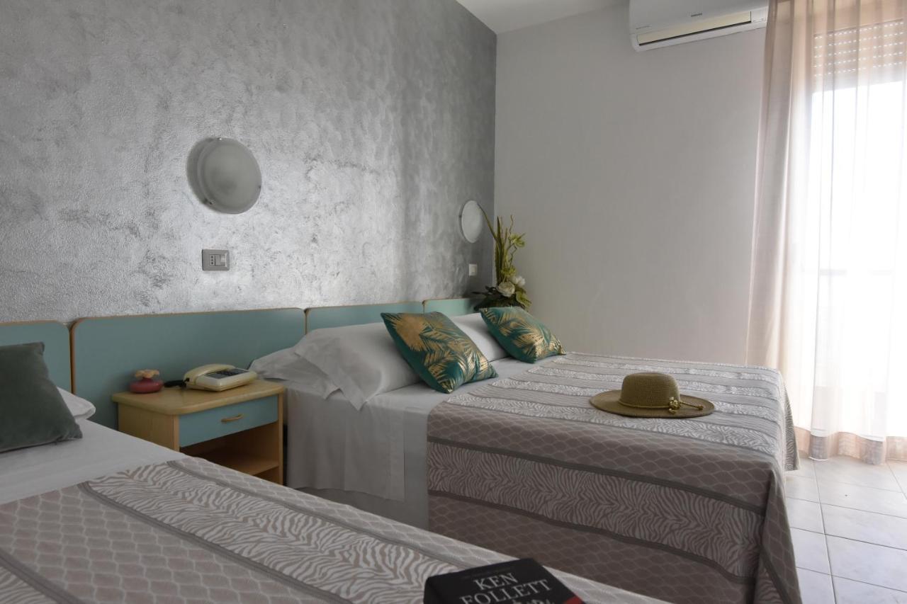 Hotel Jumbo Rimini Eksteriør billede