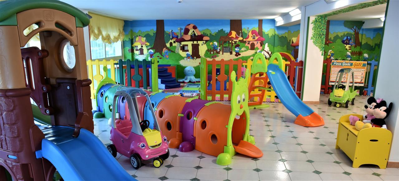 Hotel Jumbo Rimini Eksteriør billede