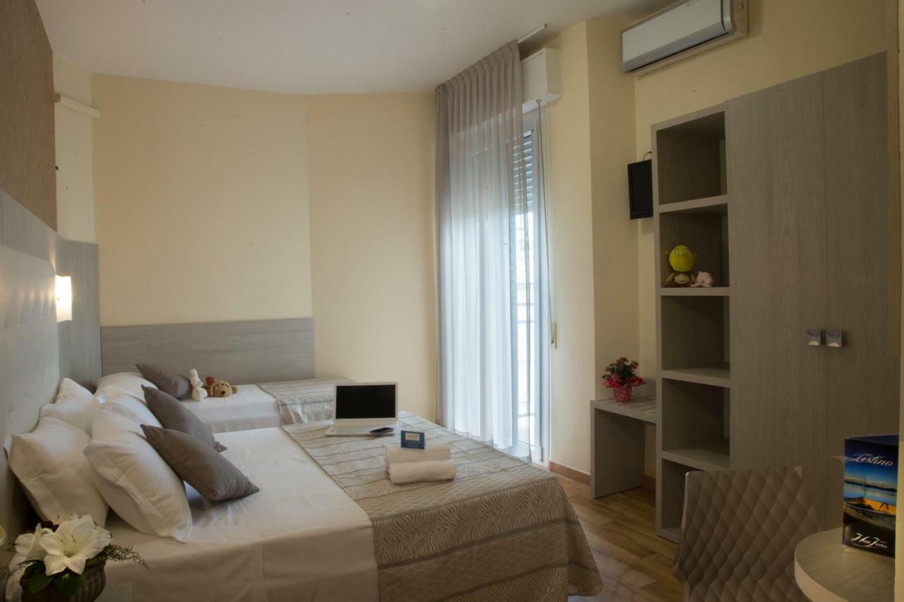 Hotel Jumbo Rimini Eksteriør billede